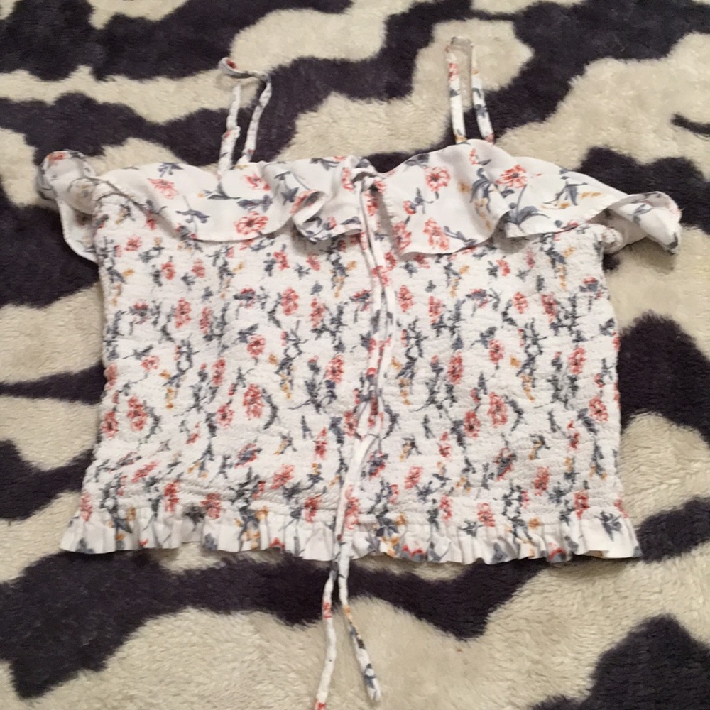 Size Medium Floral Top